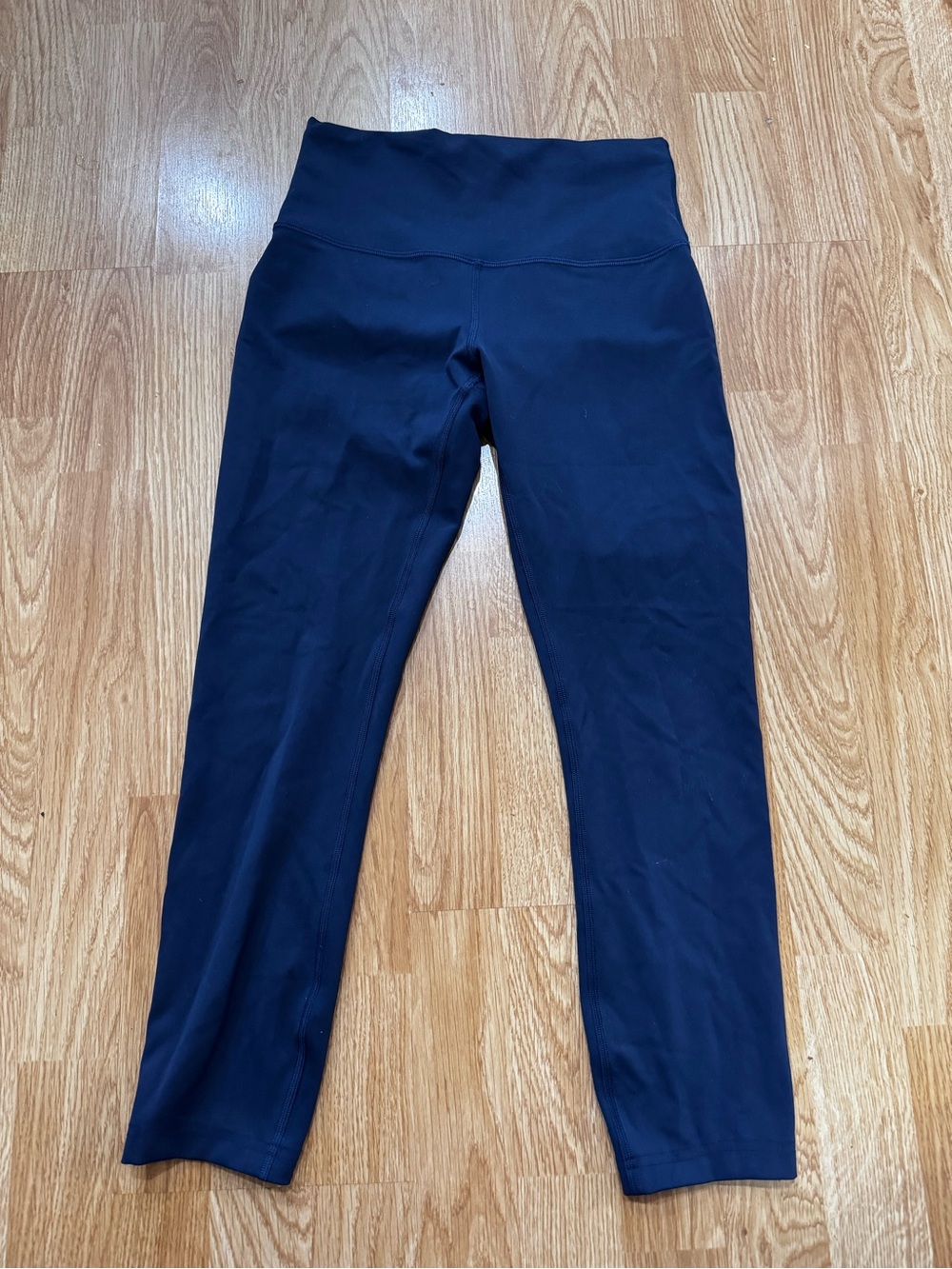 Lululemon Wunder Under Train leggings 23”